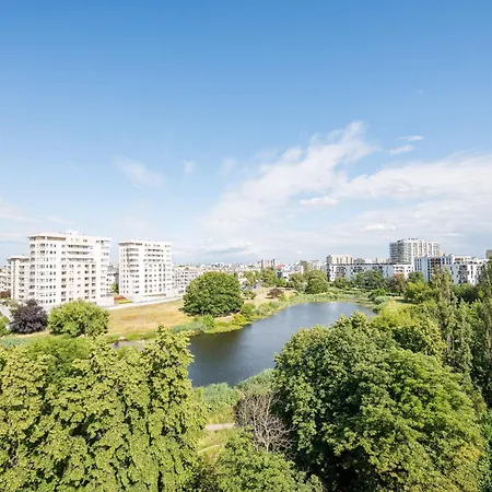 Saska With View By Bookinghost Варшава