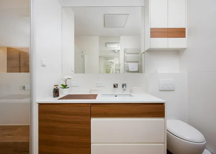 Apartment Saska With View By Bookinghost Warschau